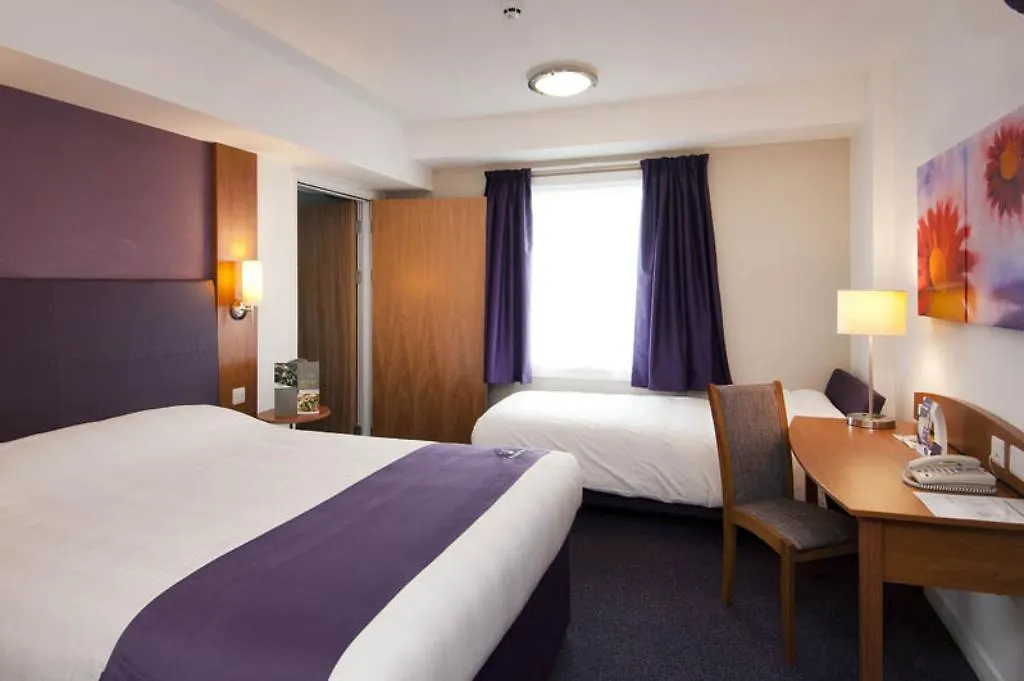 Premier Inn Cannock South-1