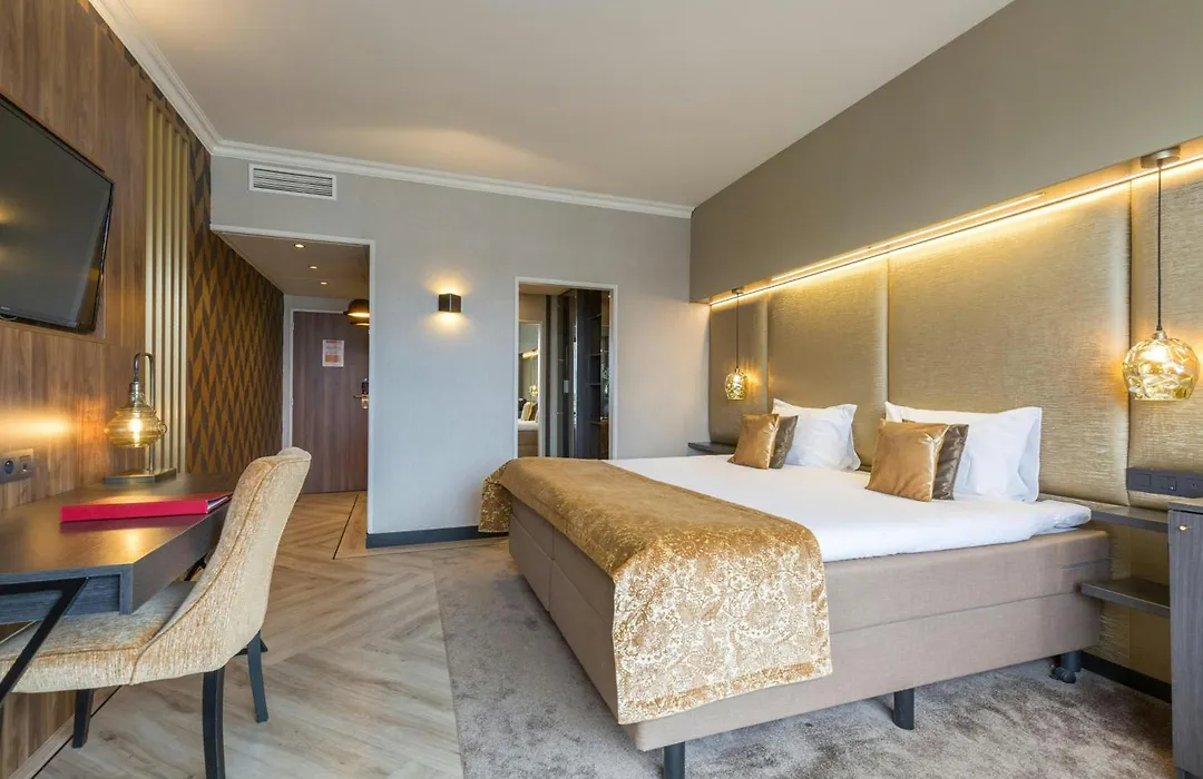 Leonardo Hotel Antwerp The Plaza-1