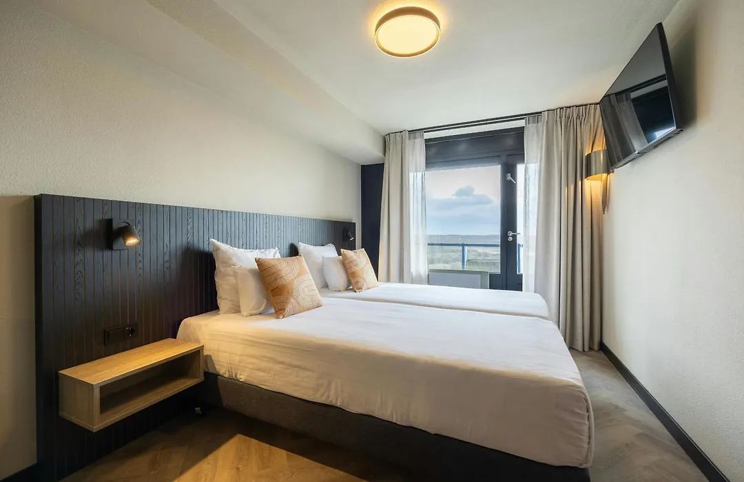 Leonardo Hotel IJmuiden Seaport Beach-1