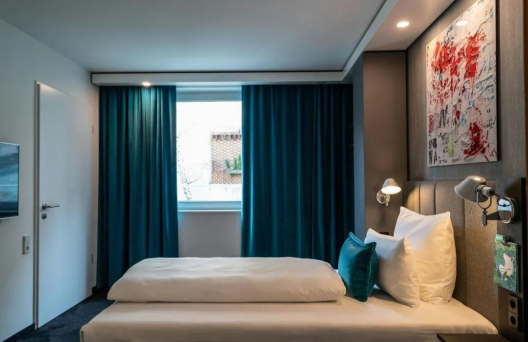 Motel One Berlin-Mitte-1