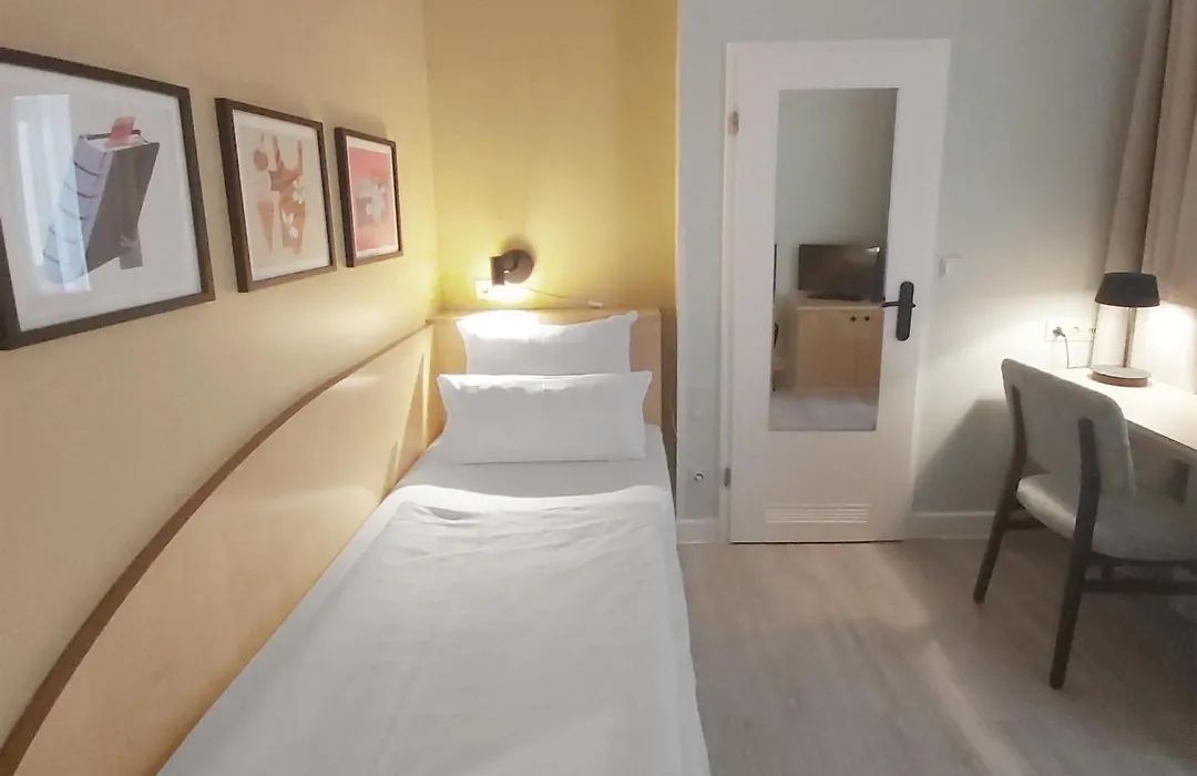 Garner Hotel Berlin - Messe by IHG-1
