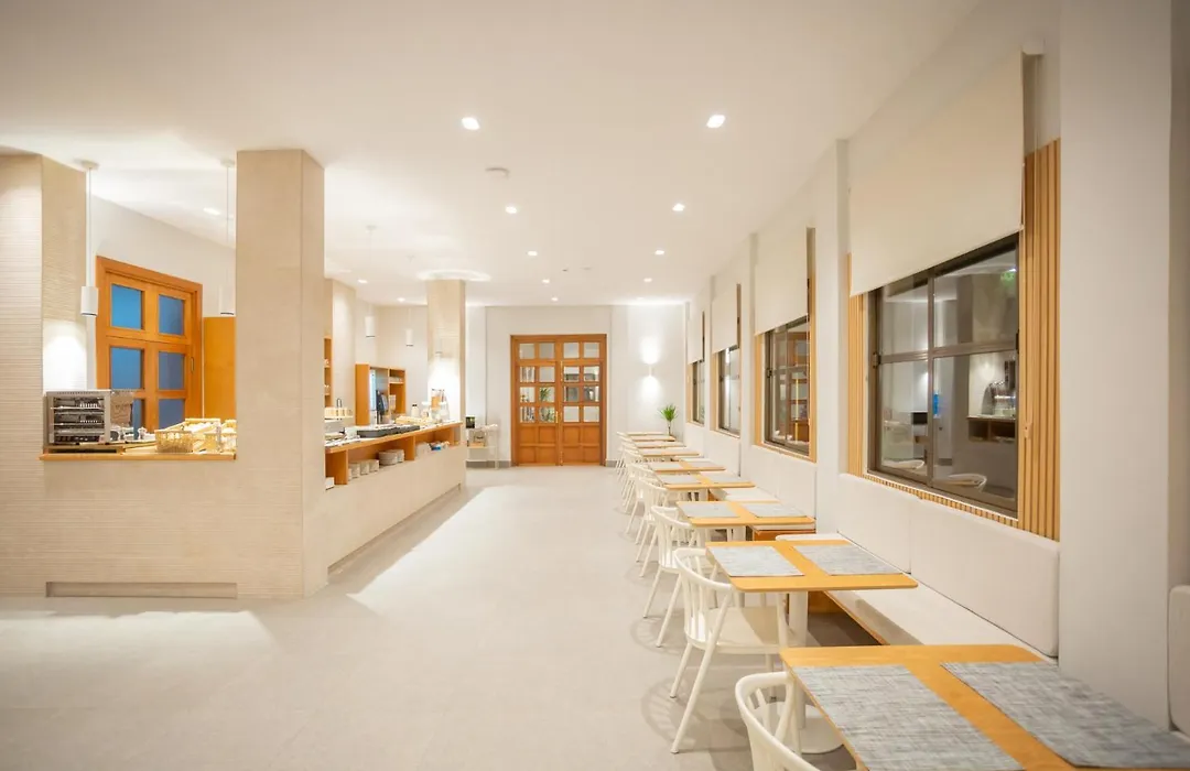 Hotel Zeus-1