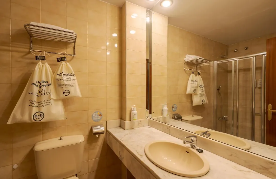 B&B Hotel Gijon Centro Begona-1