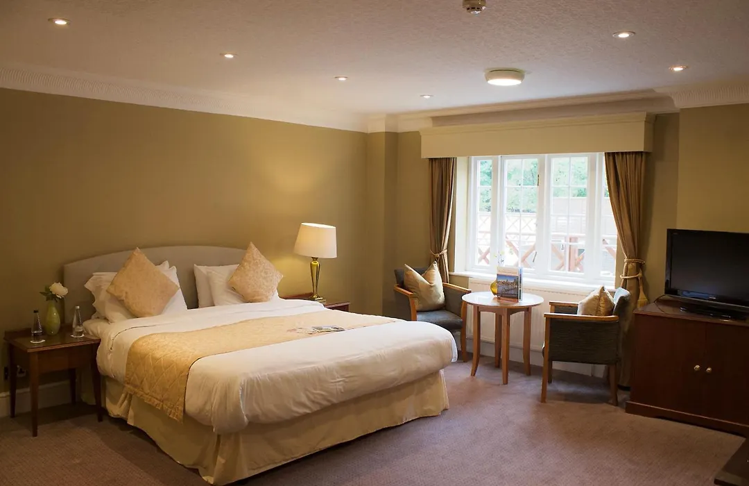 Grovefield House Hotel By Uno -Free Parking-1