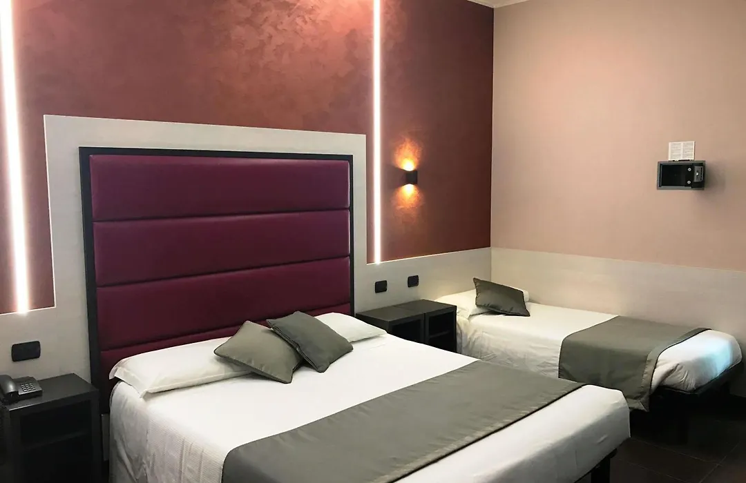 Ibis Styles Milano Centro-1