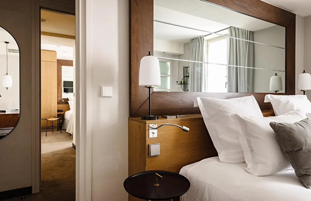 Holiday Inn Paris Palais De L'Elysee By Ihg-1