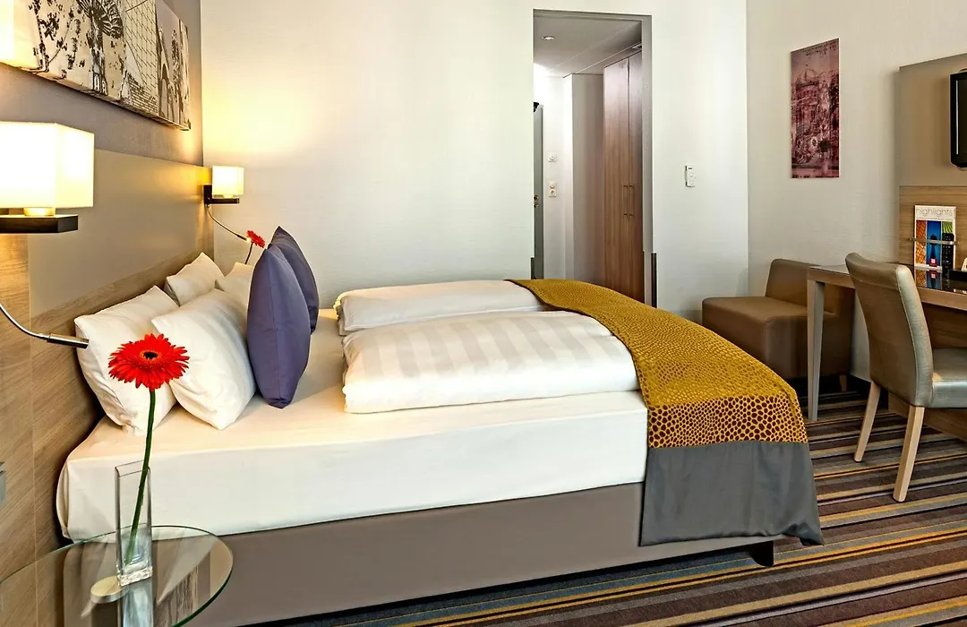 Leonardo Hotel Munich City North-1