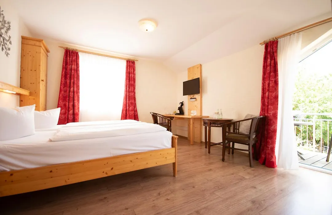 Brauers Landarthotel GmbH-1