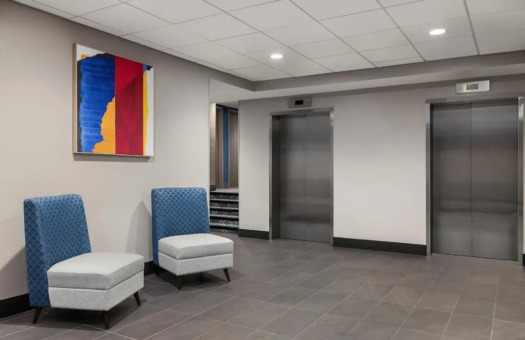 Holiday Inn Express & Suites Phoenix - Midtown, An Ihg Hotel-1
