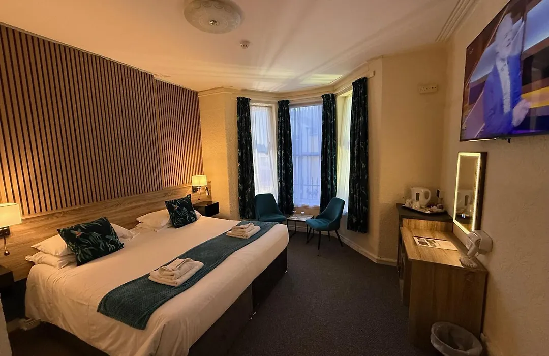 The Port Hotel-1