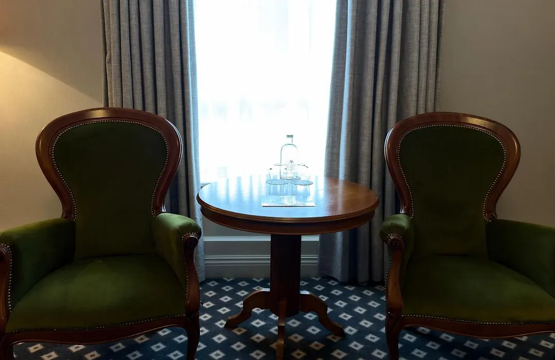 Meadowlands Hotel-1
