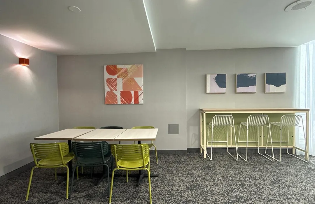 Spark By Hilton Hamburg-1
