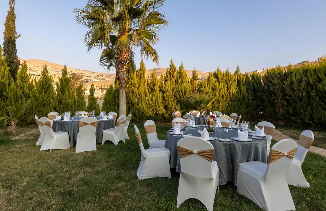 Petra Guest House Hotel-1