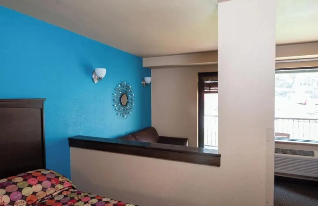 Sunset Bay Resort & Suites-1