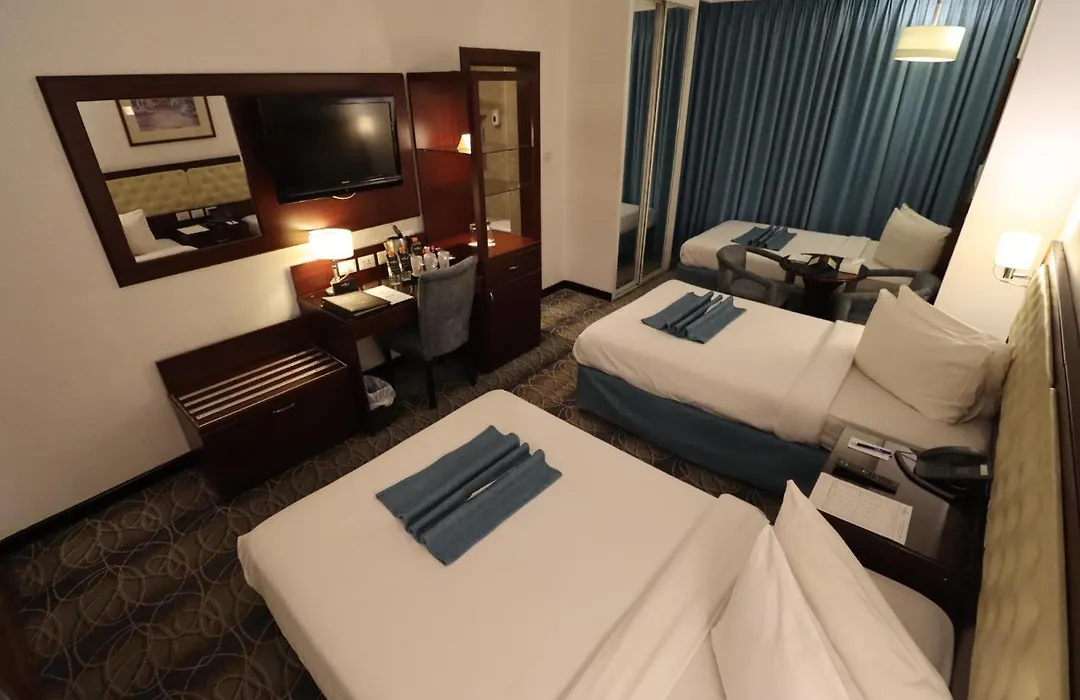 Larsa Hotel-1