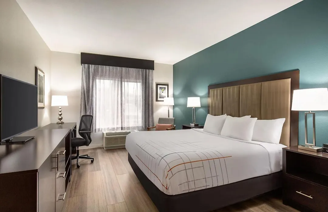 La Quinta By Wyndham Fairfield - Napa Valley-1