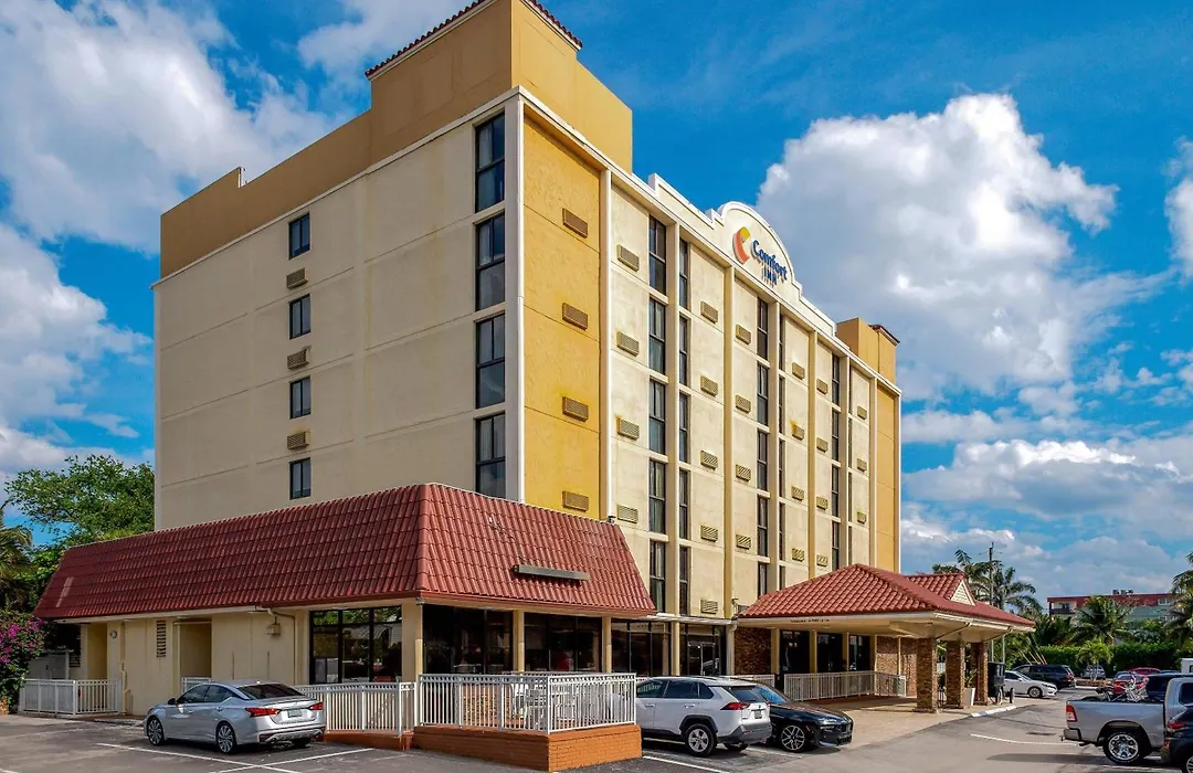 Comfort Inn Oceanside Deerfield Beach-1
