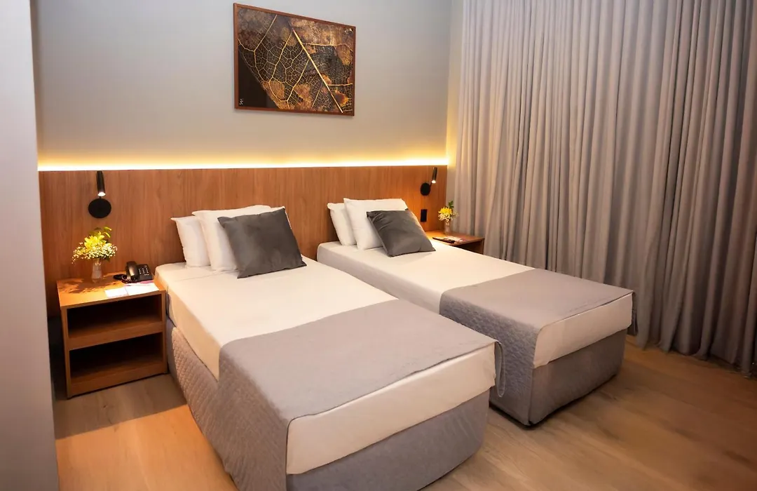 Delcas Hotel-1