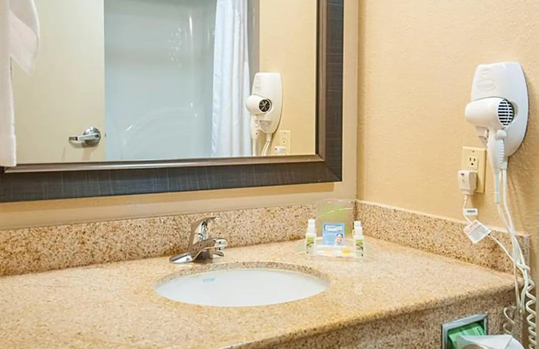 Holiday Inn Hotel & Suites Slidell By Ihg-1