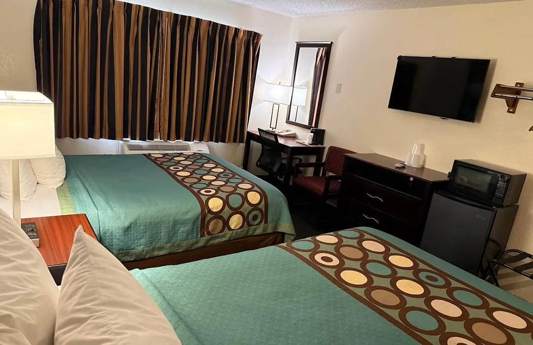 Super 8 By Wyndham Selma/Fresno Area-1