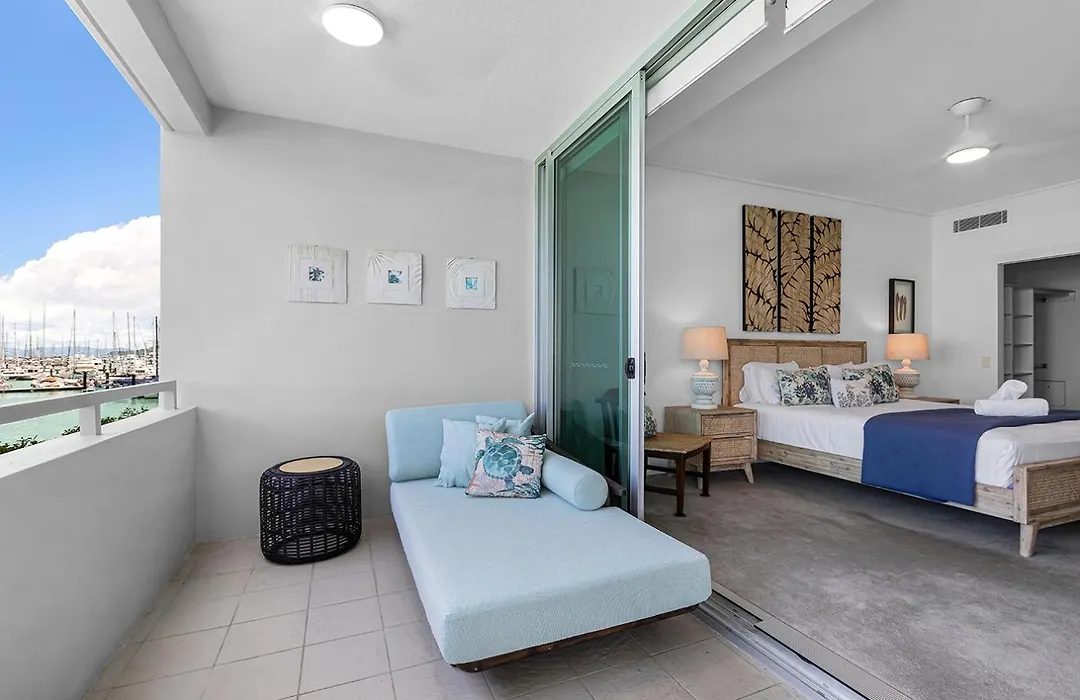 Peninsula Airlie Beach-1