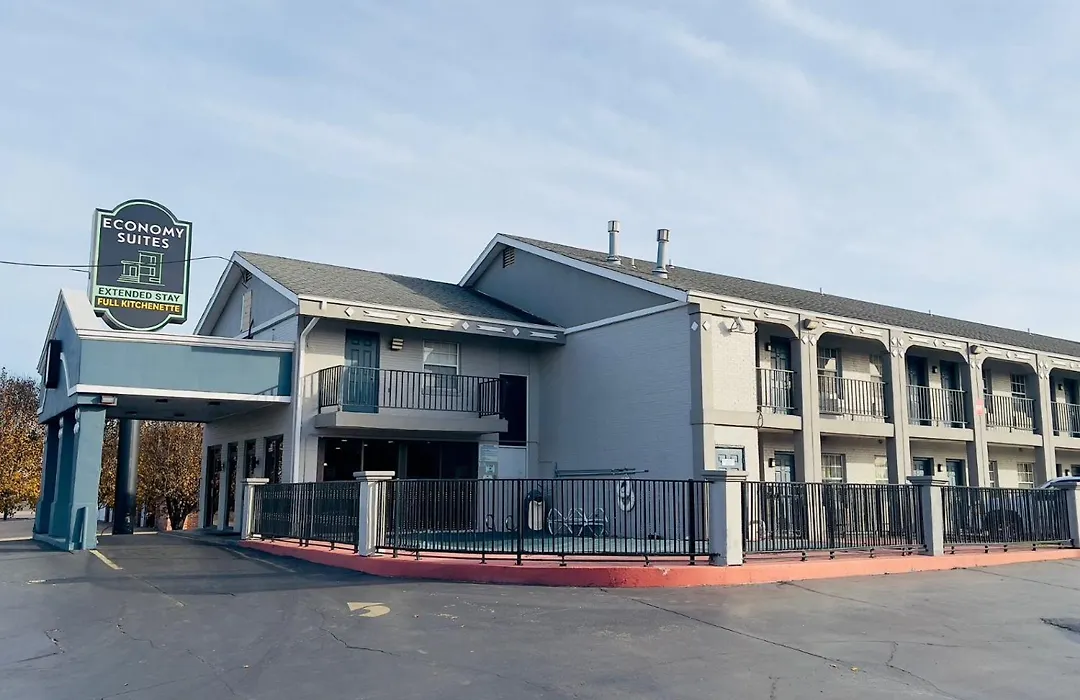 Economy Suites Fairgrounds-1