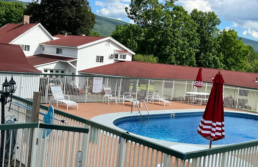 Four Winds Country Motel-1