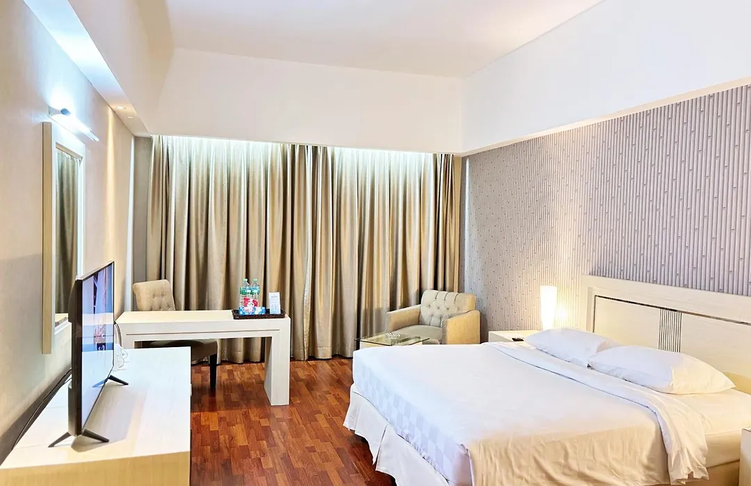 Grand Elite Hotel Pekanbaru-1