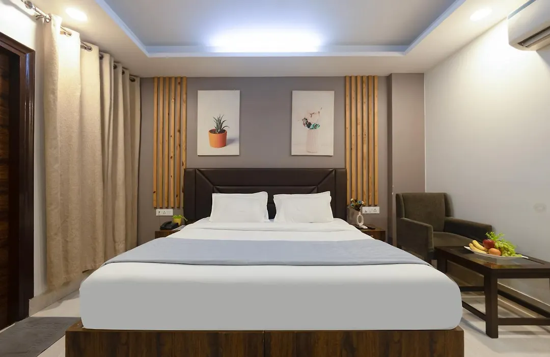Hotel Delhi Aerocity-1
