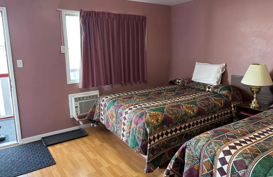 Viking Lamplighter Motel-1