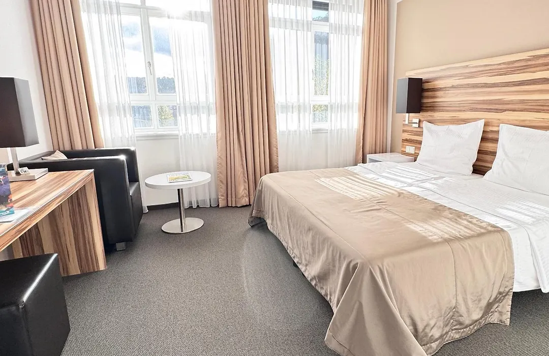 Hotel Im Schulhaus-1