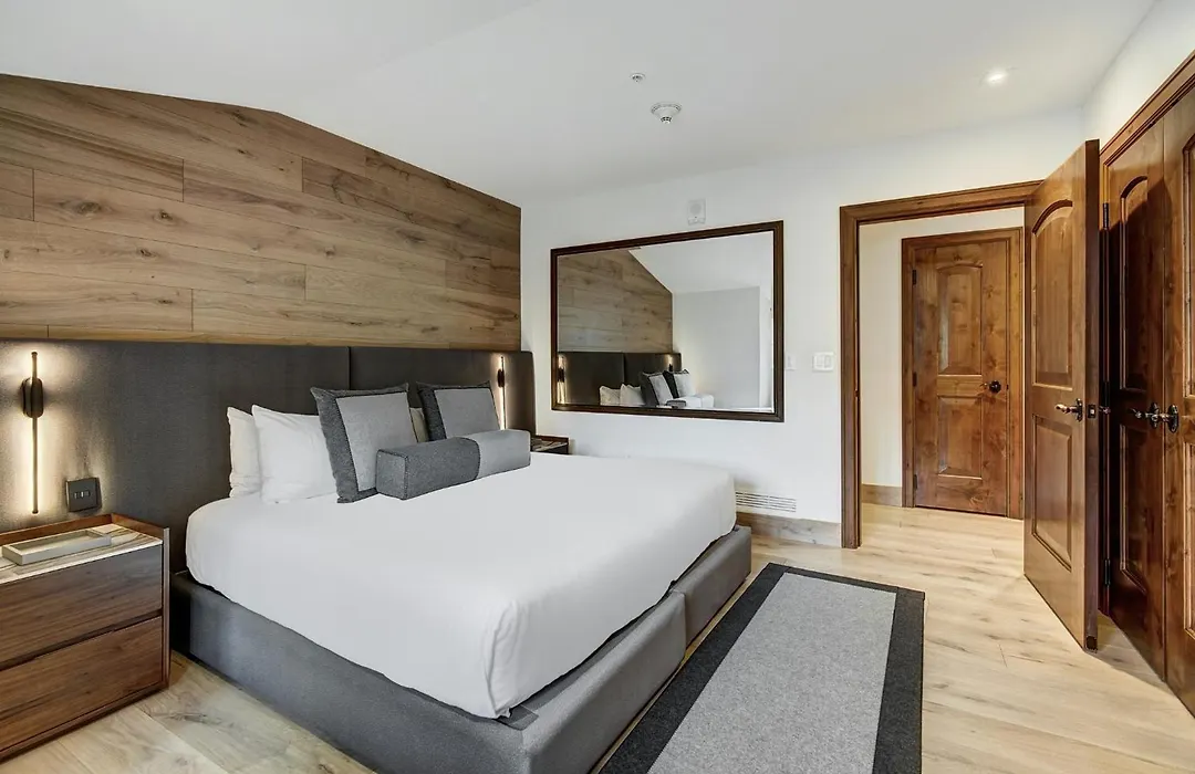 Legendary Lodging At The Ritz Carlton Residences Vail, A Vail Resorts Property-1