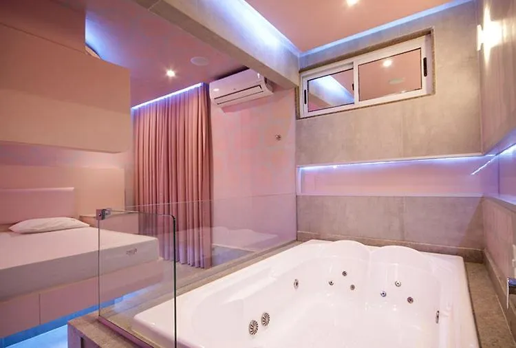 Motel Classe A (Adults Only)-1