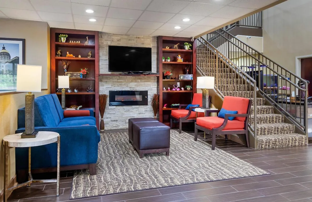 Comfort Inn & Suites Peachtree Corners - Norcross-1