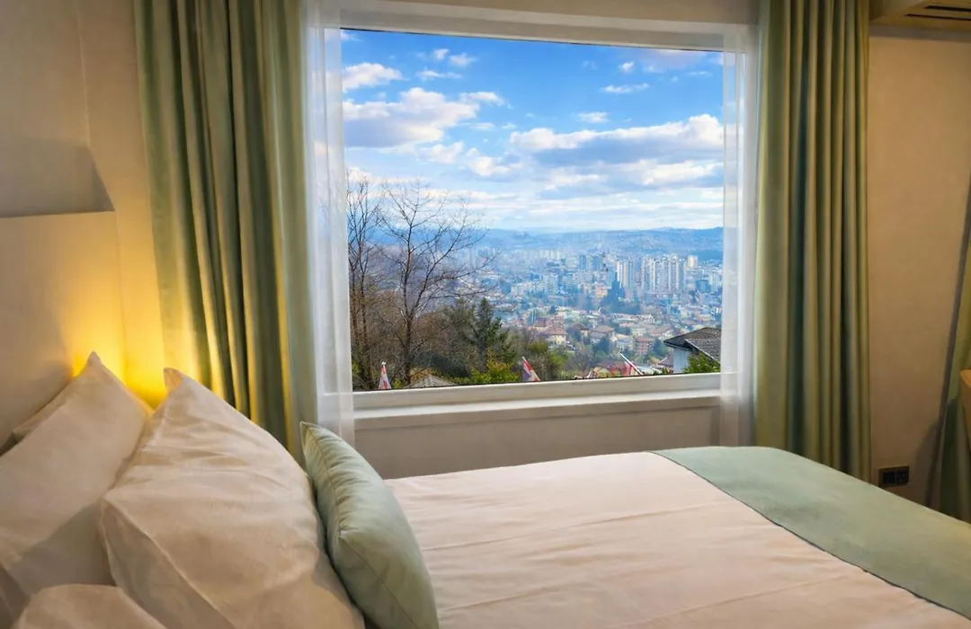 Hotel Villa Harmony - Panoramic View & Free Parking-1