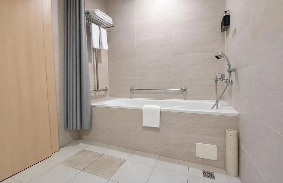 Holiday Inn Express Taipei Train Station By Ihg-1