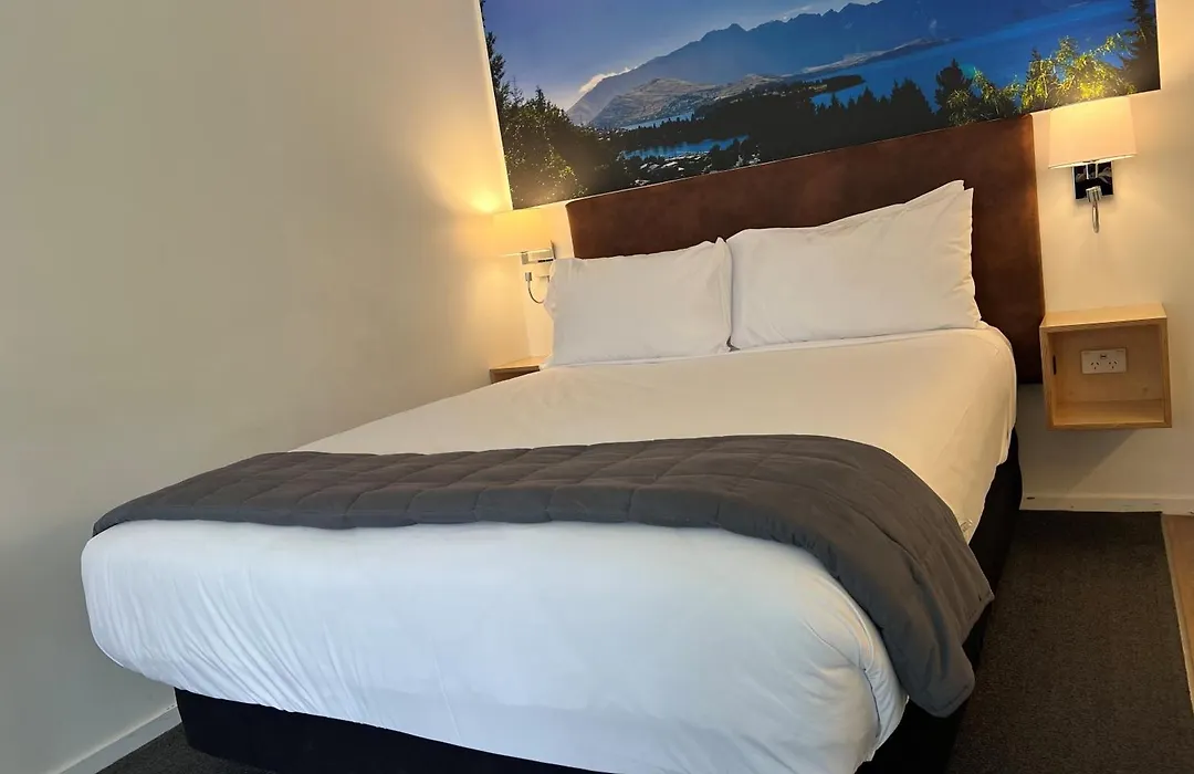 Blue Peaks Lodge-1