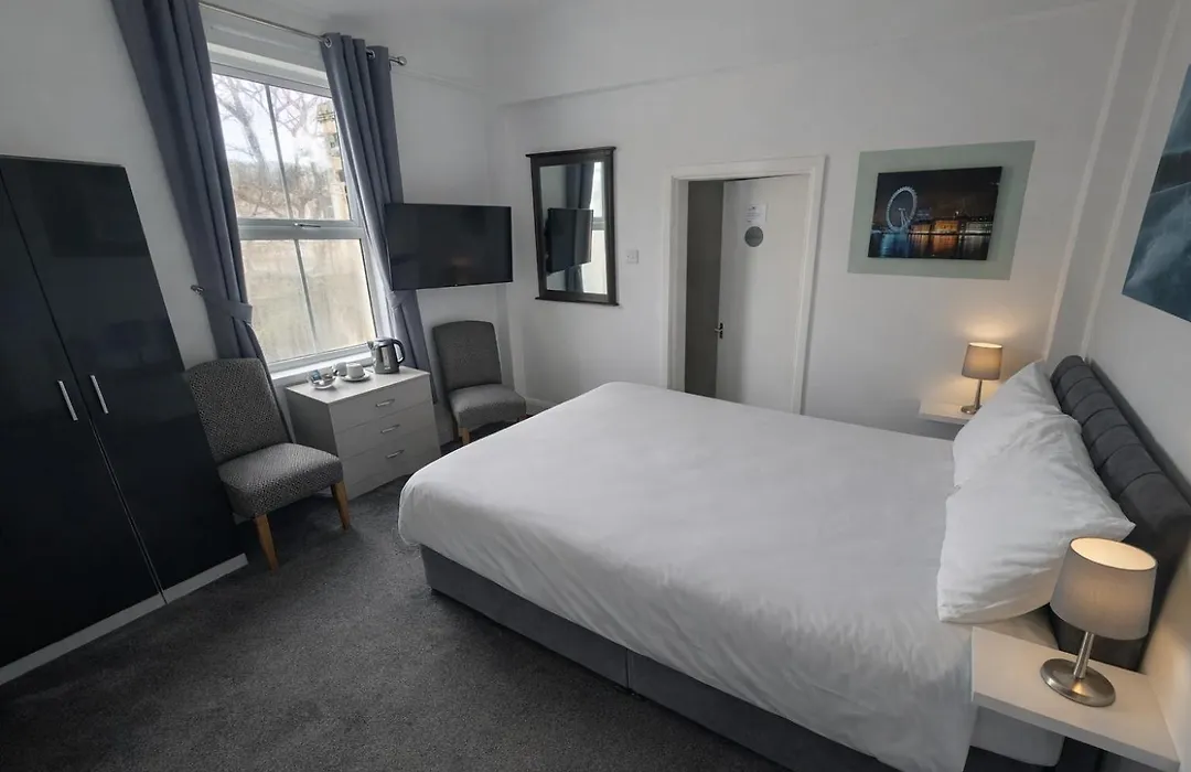 Cecil Court Hotel-1