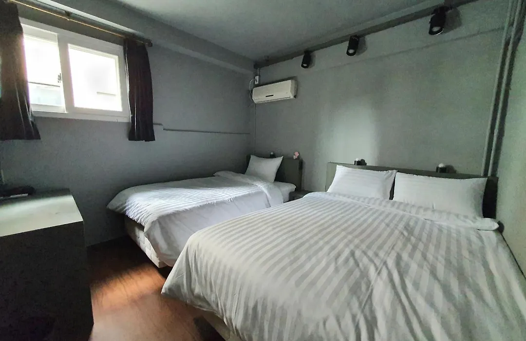 Daljee Guesthouse-1