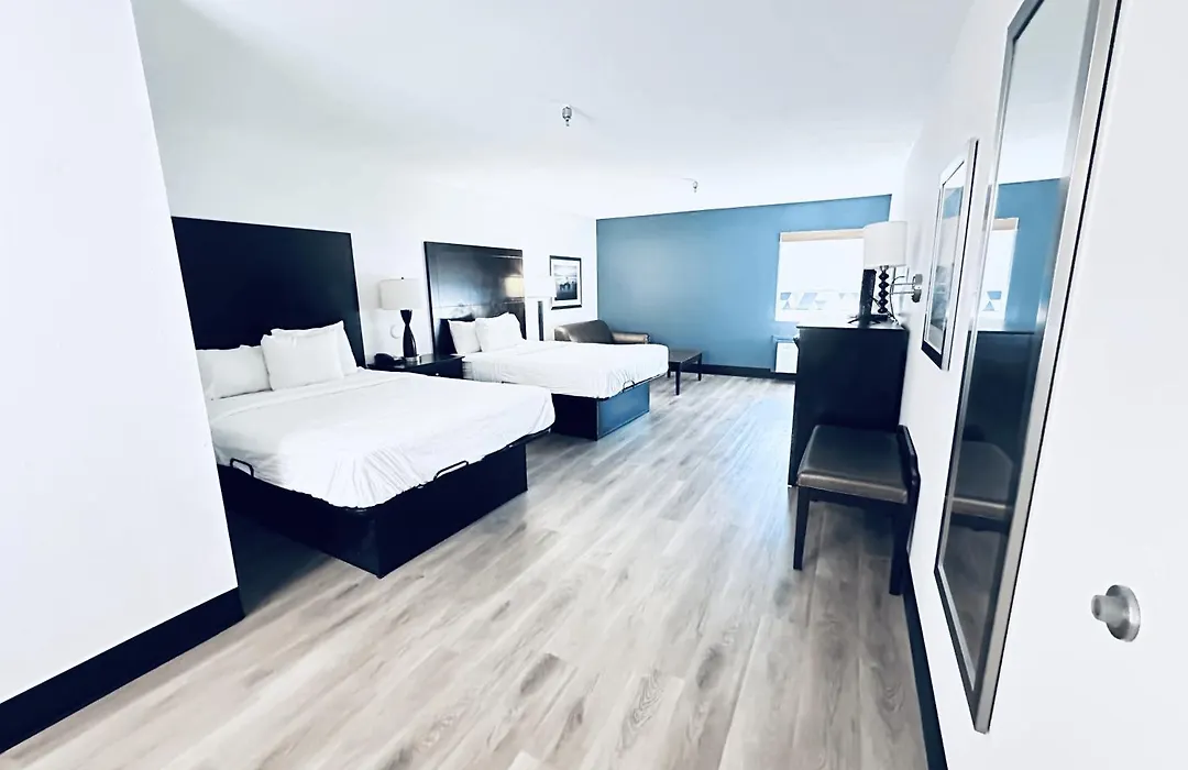 Baymont By Wyndham Ardmore I-35-1