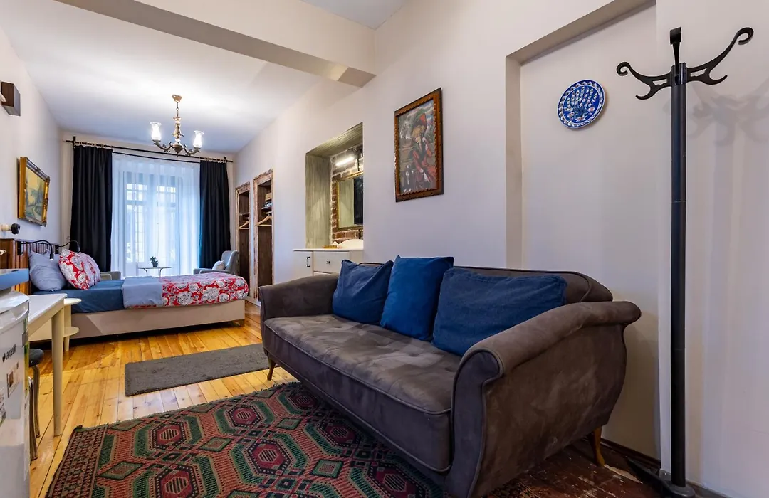 Ali Pasha Apartment-1
