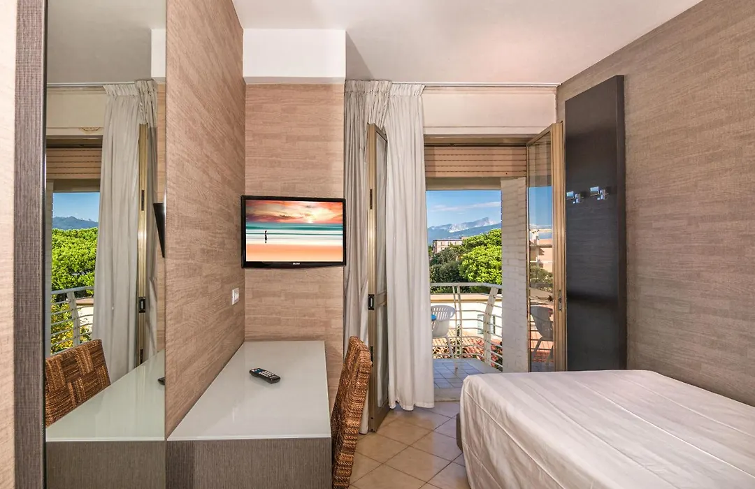 Hotel Joseph-1