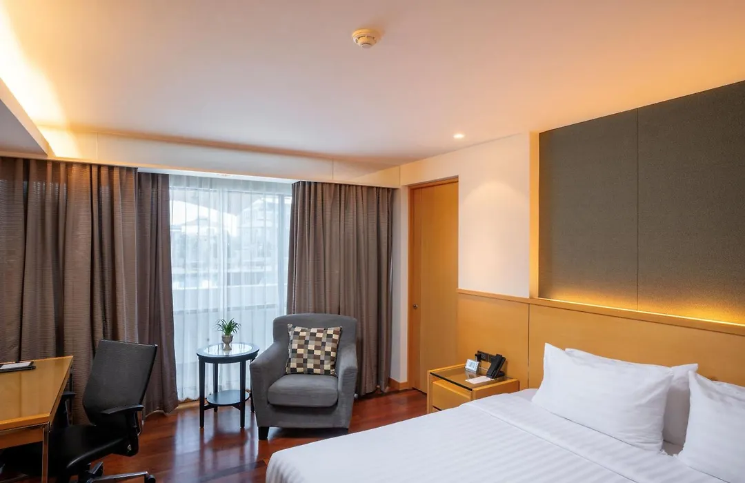 Lao Plaza Hotel-1