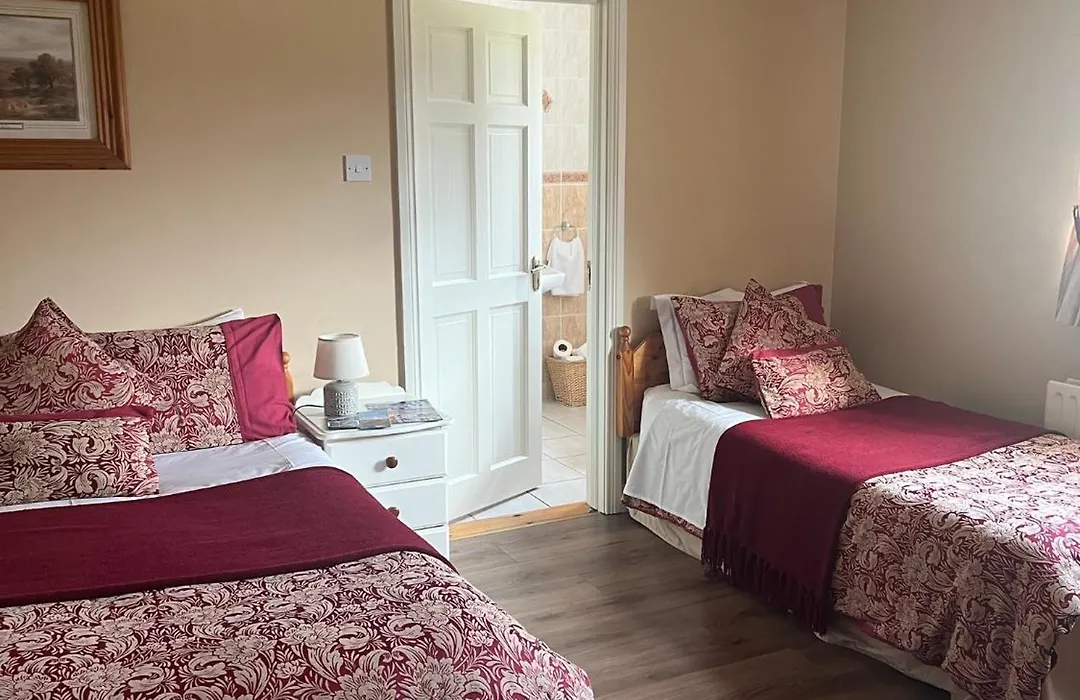 Heeneys Lodge B&B-1