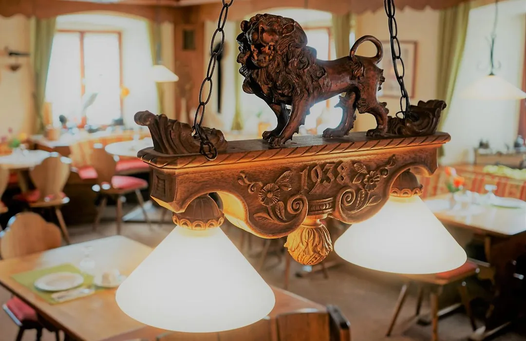 Historisches Genusshotel Löwen-1