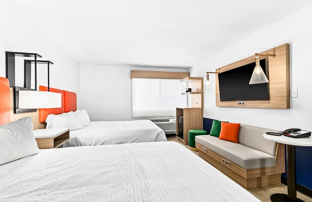 Superior & Sage Hotel-1