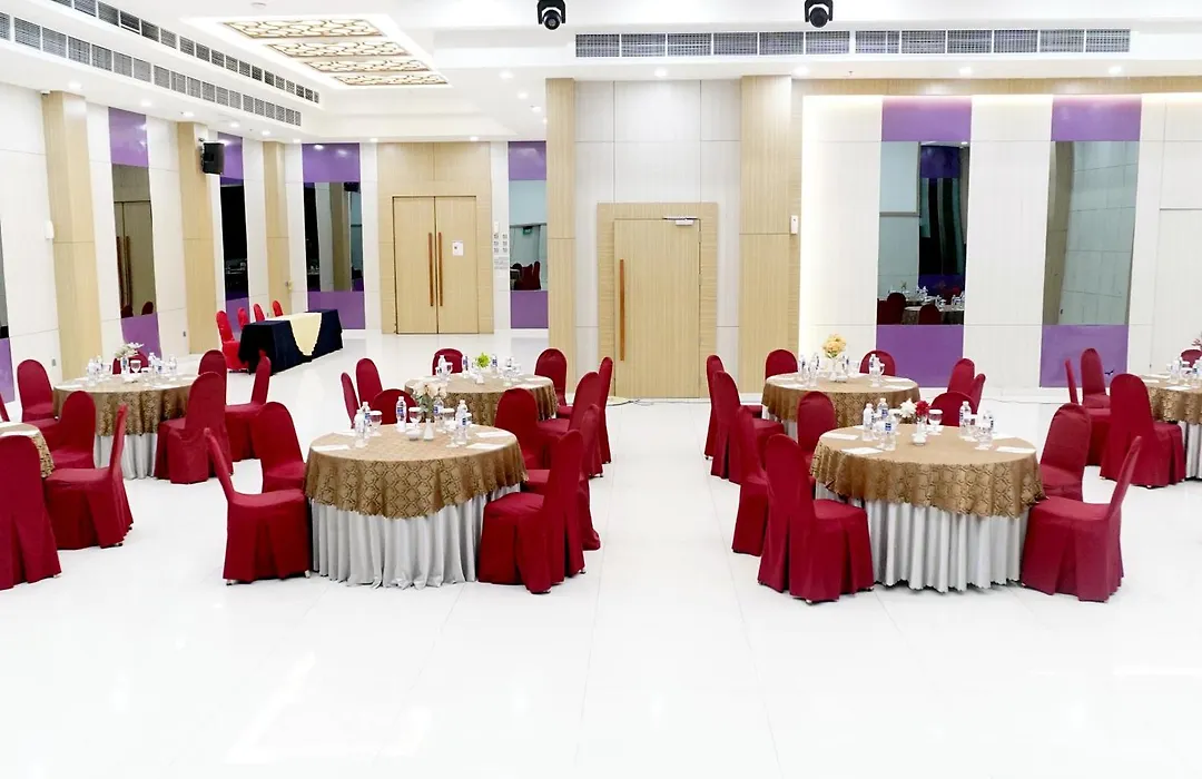 Beverly Hotel Batam-1