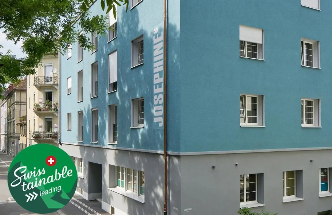 Josephine'S Guesthouse - Women Only With Rooftop And Community Area-1