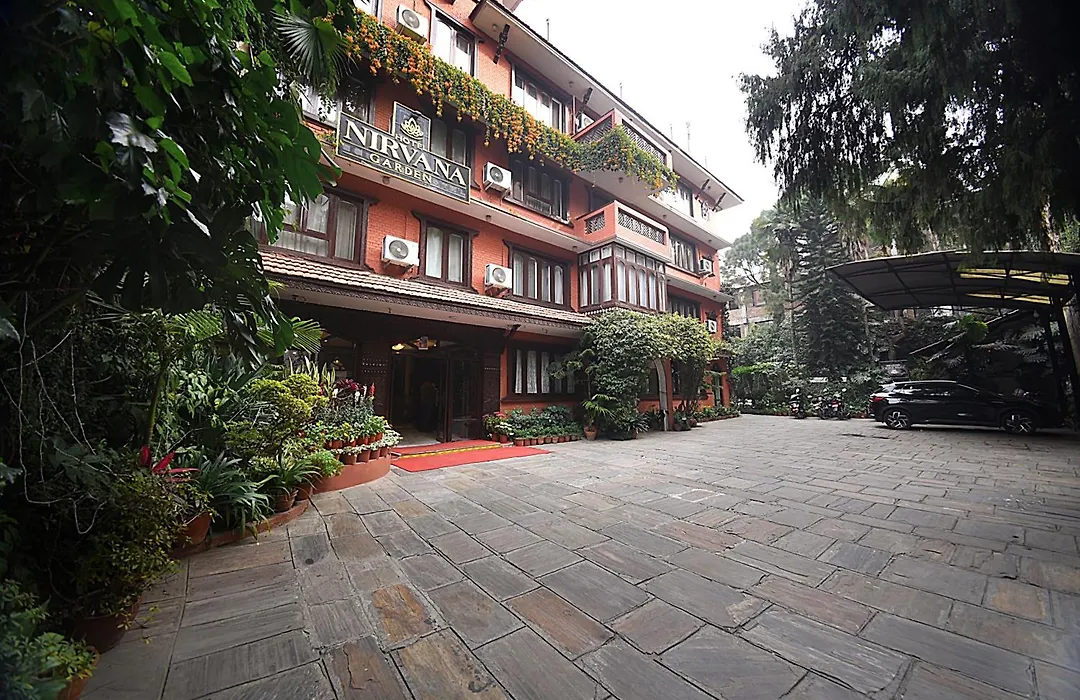 Hotel Nirvana Garden-1