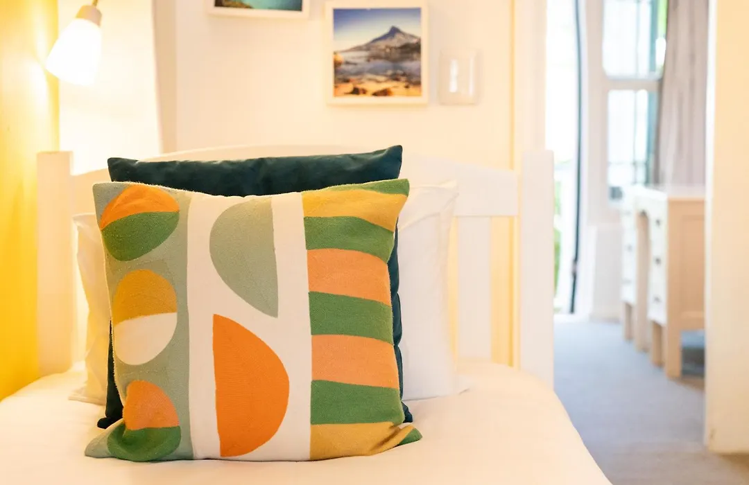 Mediterranean Villa Guesthouse-1